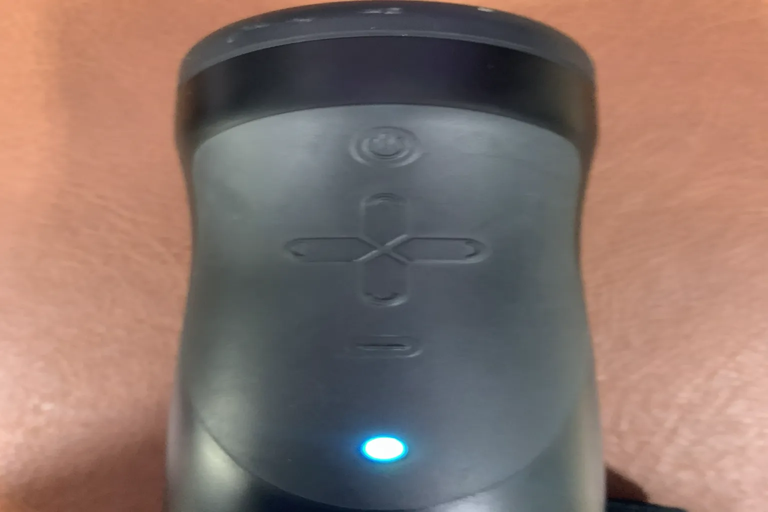 The Handy 裝置顯示舊版藍牙模式指示燈位置