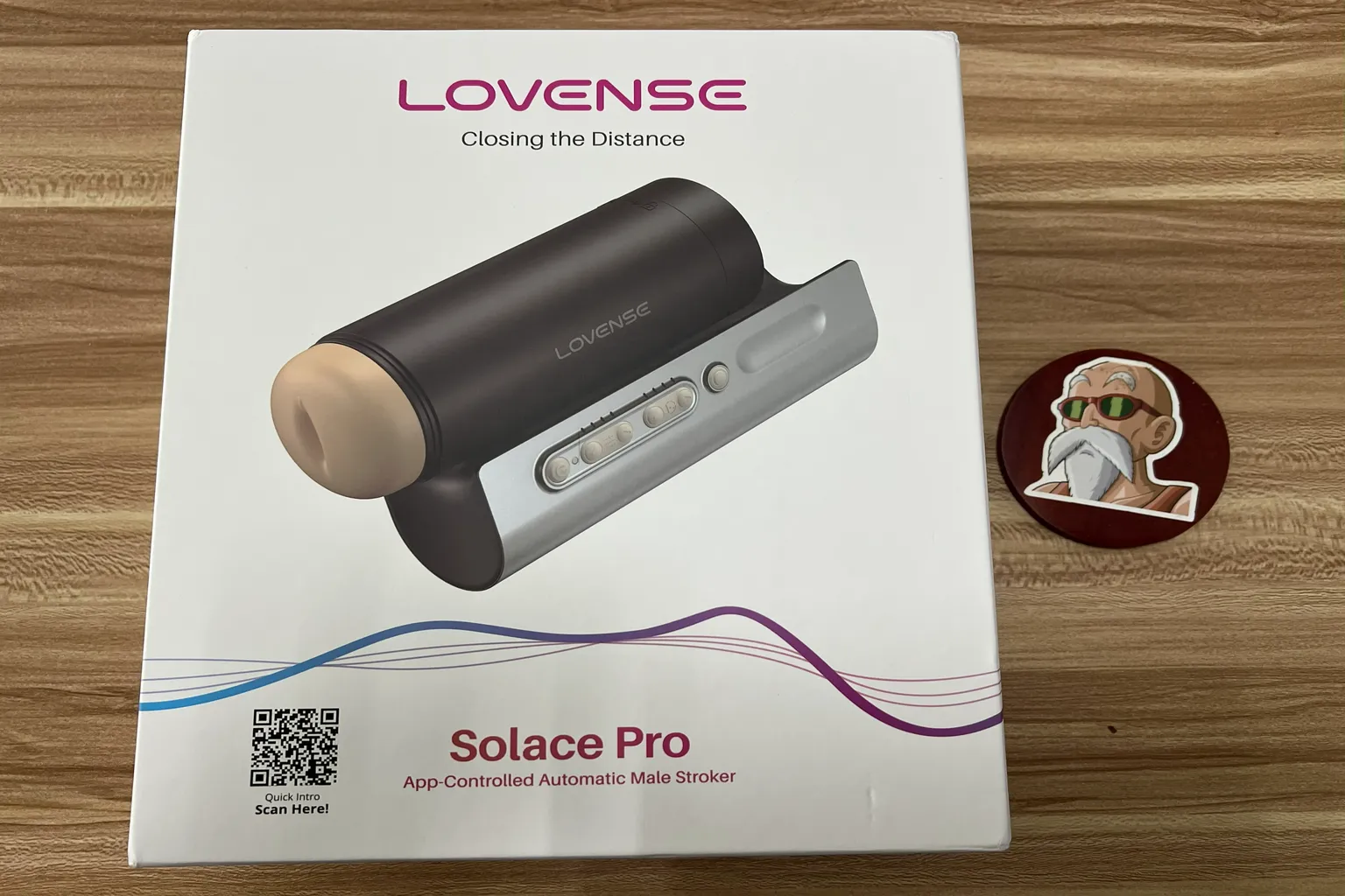 Lovense Solace Pro 產品外盒，正面印有主機外觀及產品名稱